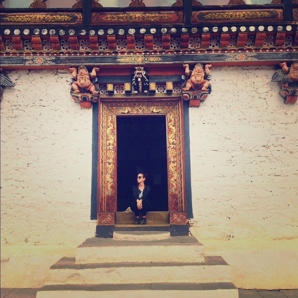 Meet your Posher, Mira